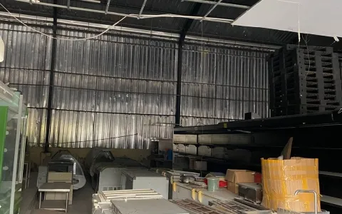 Disewakan gudang siap pakai di Panjer