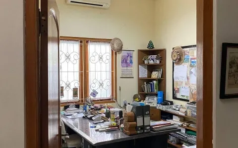 Dijual rumah minimalis lantai 2 di Goa gong