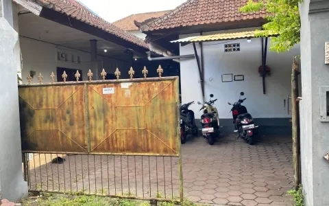 Dijual Rumah Kost Panjer Denpasar Bali h48