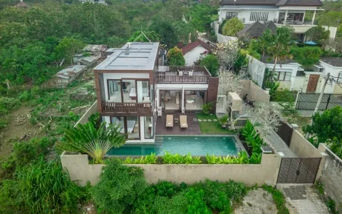 Villa Cantik freehold di Jimbaran