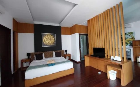 A unique 5 bedrooms Villa with Ocean View in Nusa Dua, For long term rental