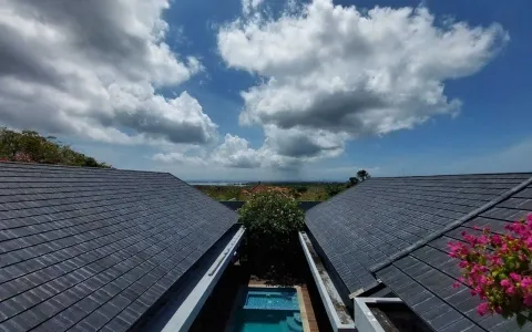 A unique 5 bedrooms Villa with Ocean View in Nusa Dua, For long term rental