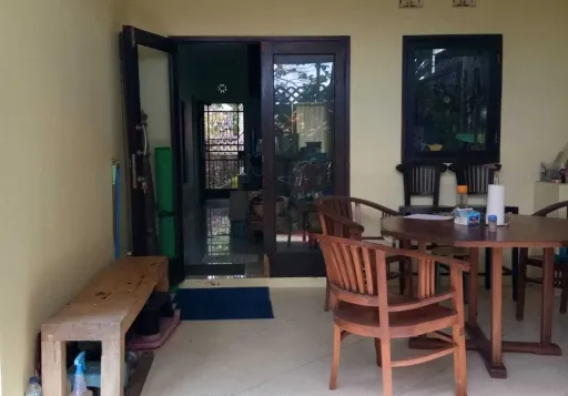 For sale rumah semi villa in goa gong